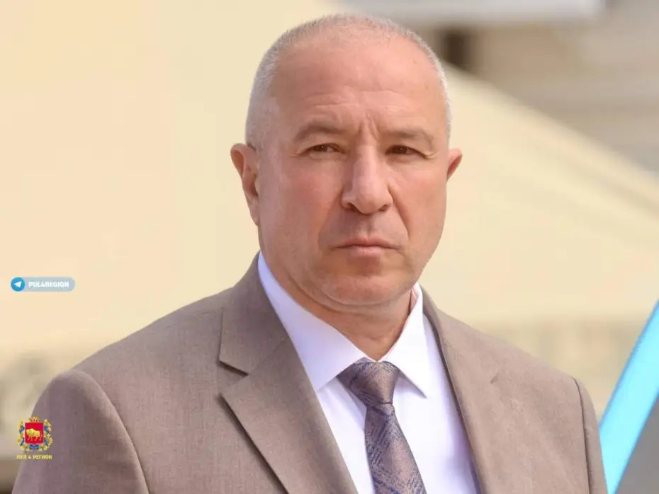 Поздравление Юрия Караева с Днем матери