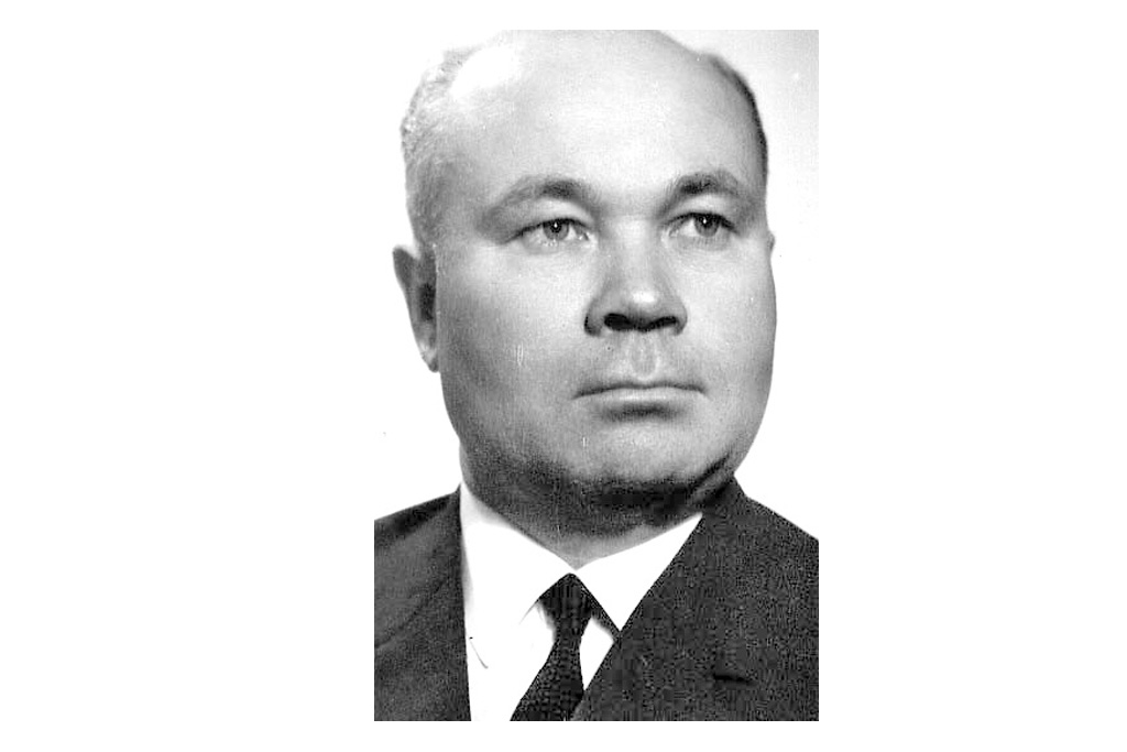 Давайте вспомним: Михаил Архипович Тарасевич