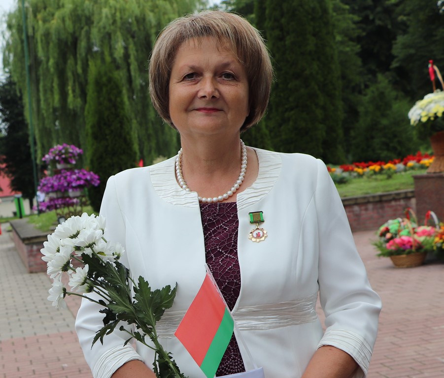 Почетный гражданин Берестовицкого района Валентина Селедчик: "Независимость нашей страны – результат труда не одного поколения белорусов"