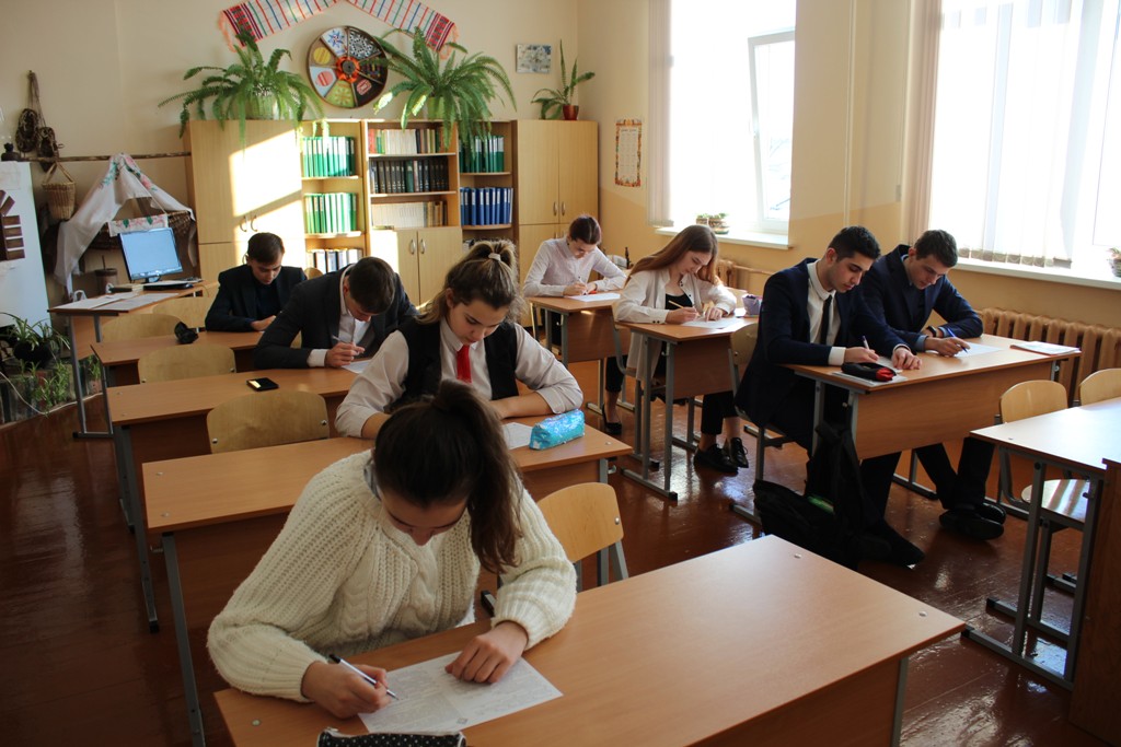Тыдзень роднай мовы “Жыве ў вяках беларускае слова” прайшоў у Алекшыцкай школе