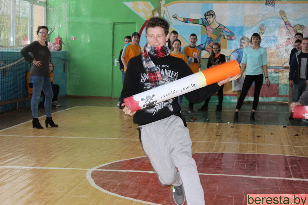 В Берестовицком лицее провели акцию "Бросай курить"