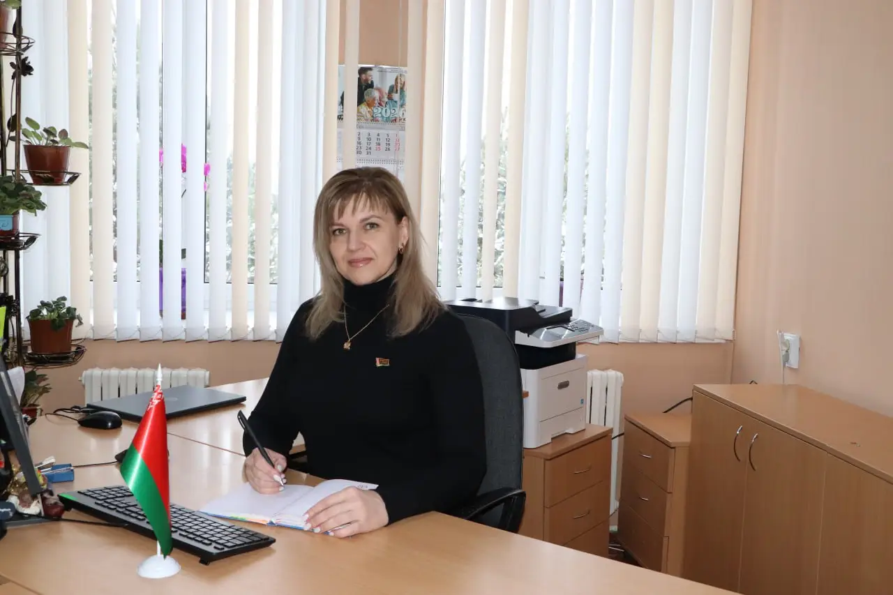 Договор, перевод, стаж: разъяснения Берестовицкого отдела Фонда соцзащиты