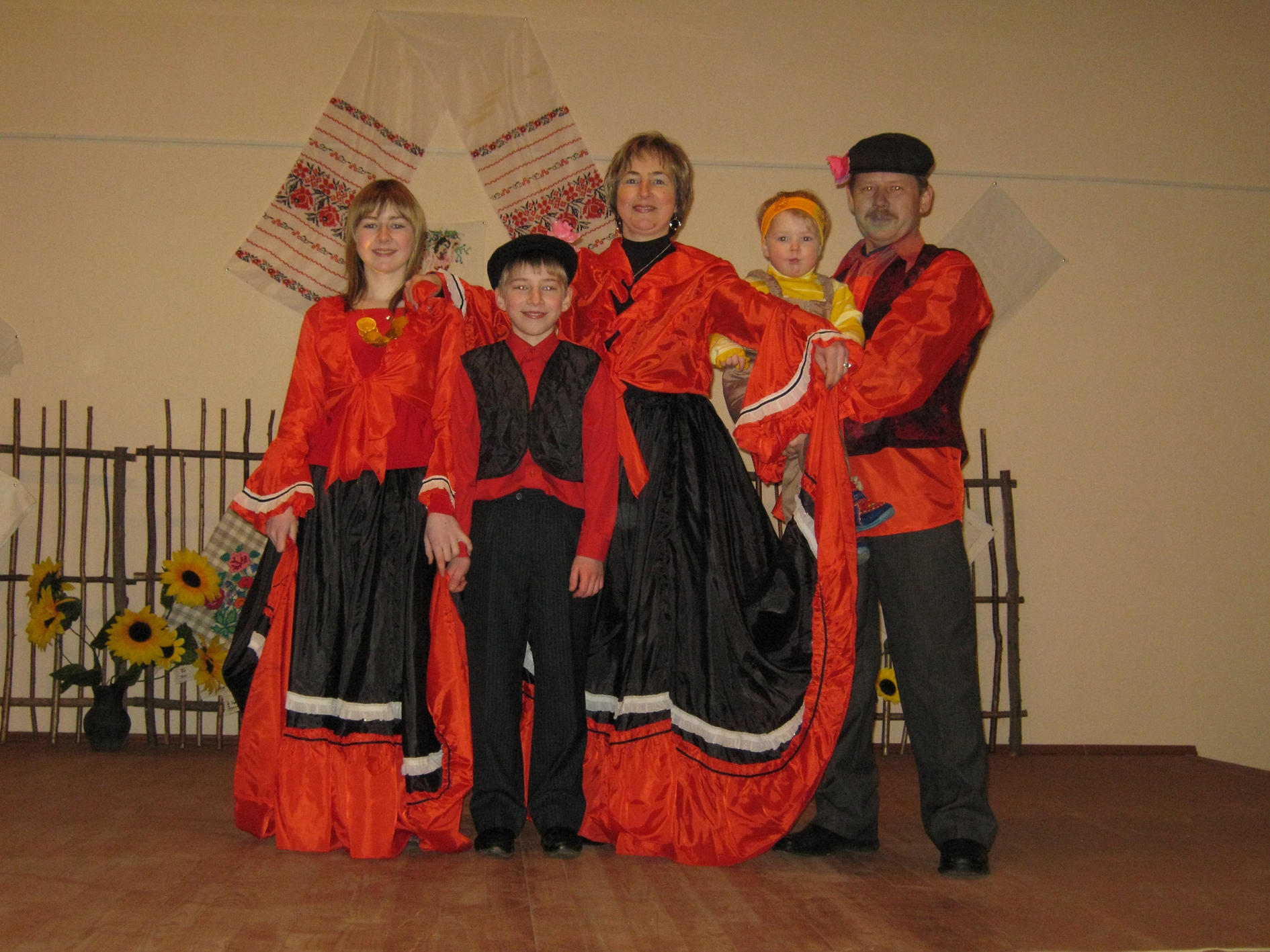 Раённы агляд-конкурс  сямейнай творчасці