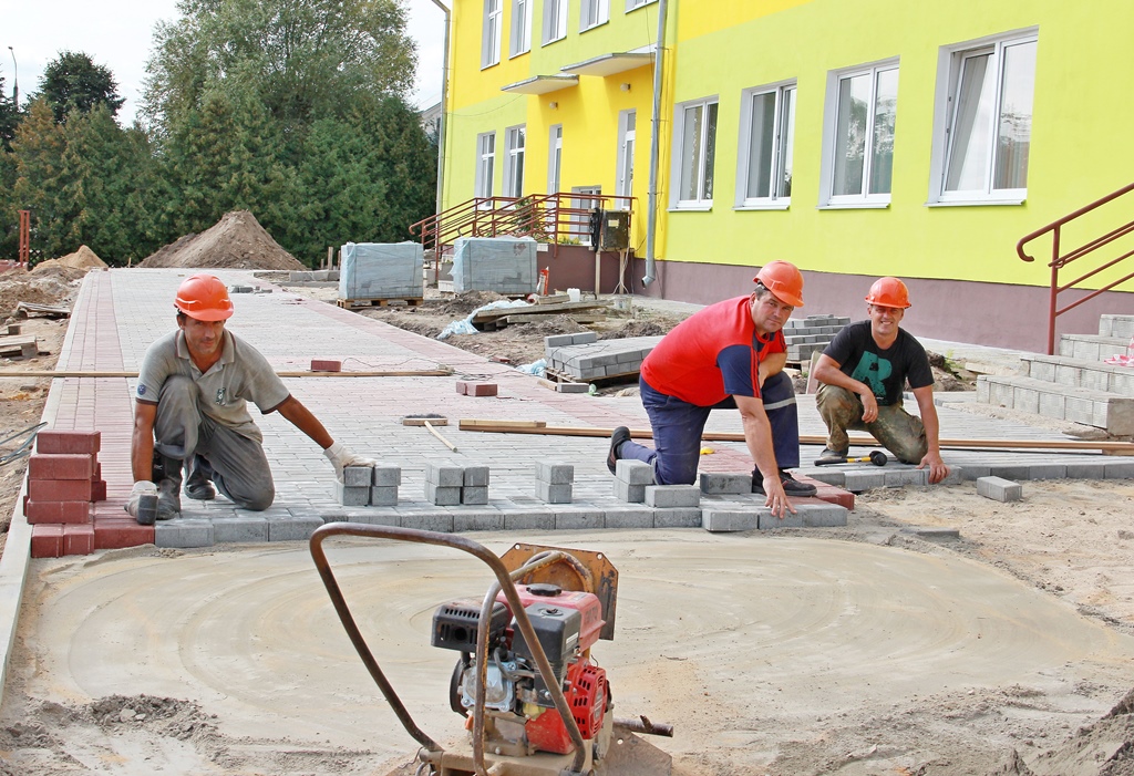 Меняется облик  Большеберестовицкого яслей-сада