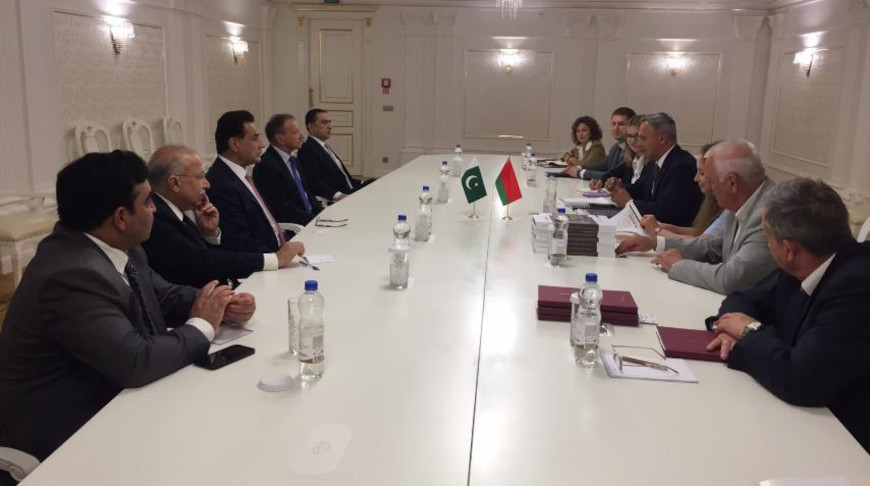 Беларусь и Пакистан намерены развивать сотрудничество в сфере производства и поставок мебели