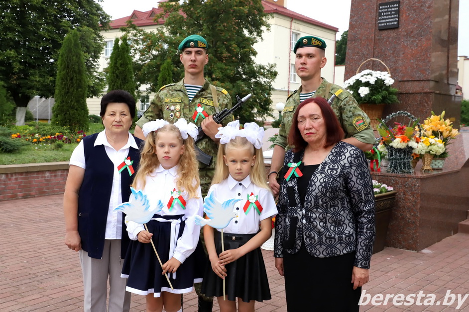 Помнить и чтить подвиги наших предков. Увековечивание памяти защитников Отечества на Берестовитчине