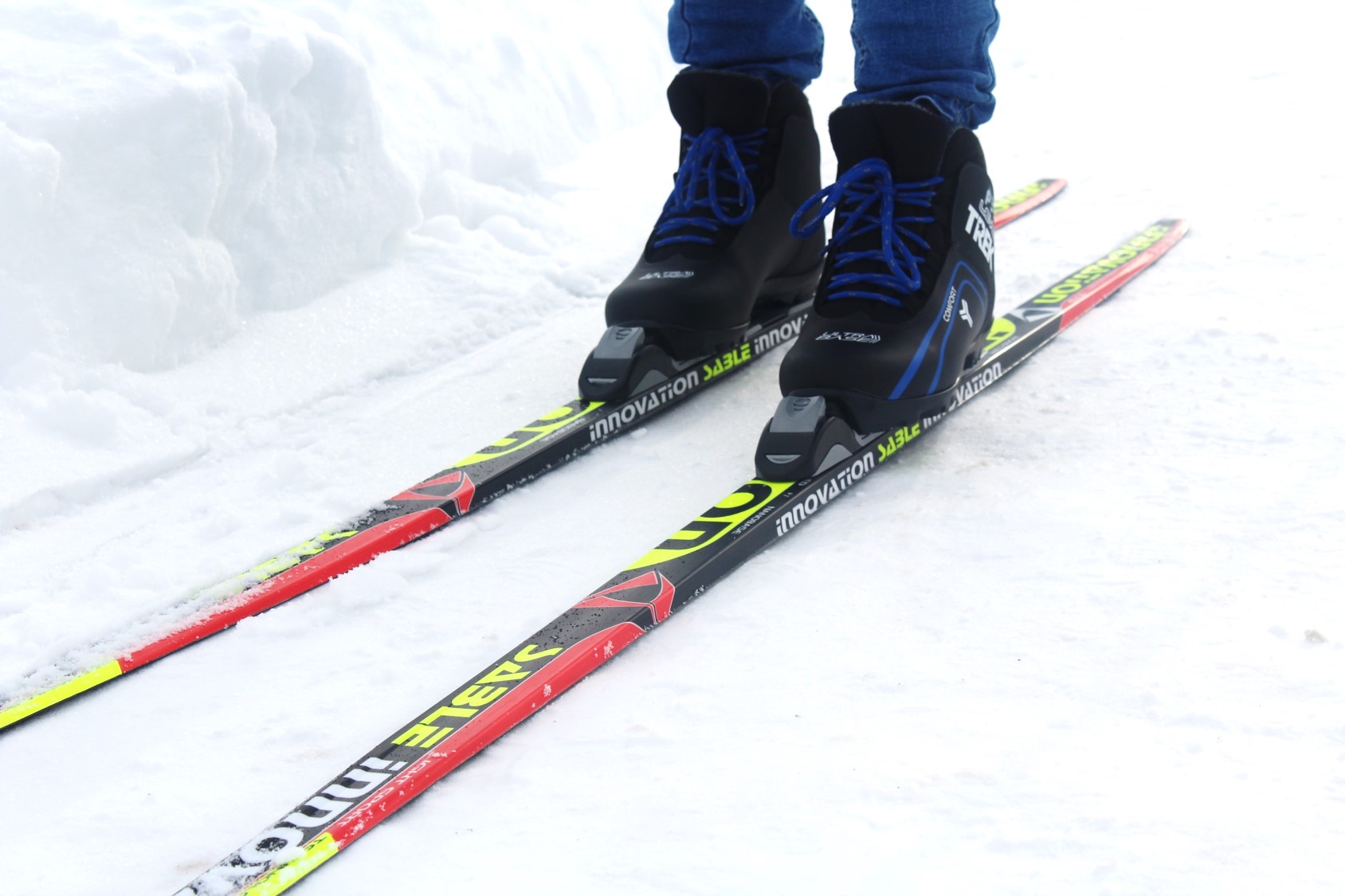 Зимние забавы. Где в Большой Берестовице взять напрокат лыжи?