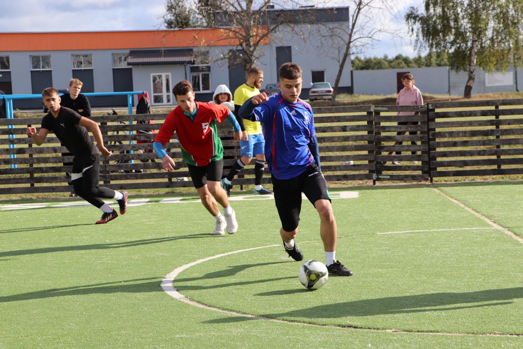 ФОТОФАКТ. На Берестовитчине прошел чемпионат по мини-футболу среди команд трудовых коллективов и агрогородков района