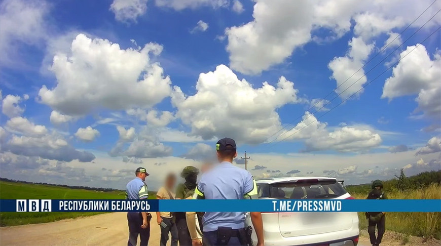 Должностное лицо одного из райисполкомов задержано при получении взятки