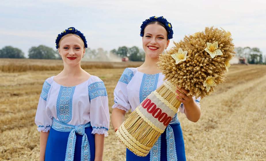 Поздравление Гродненского областного исполнительного комитета и Гродненского областного Совета депутатов с праздником тружеников села «Дажынкі-2025»