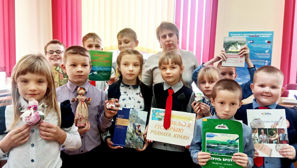 «Ад прадзедаў спакон вякоў мне засталася спадчына…». У Масалянскай бібліятэцы правялі віктарыну да Года гістарычнай памяці