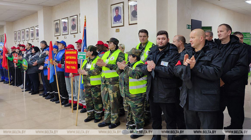 Знание законов, опыт, коммуникабельность. В Гродно выберут лучшую добровольную дружину области