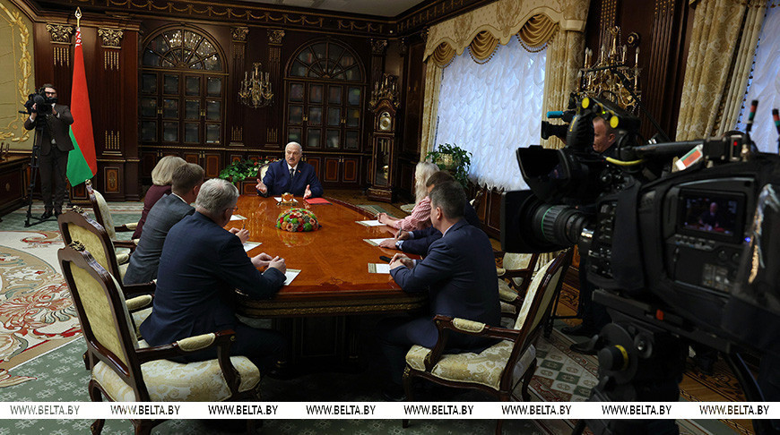 Александр Лукашенко рассказал, как идет подготовка "большой сделки" с США