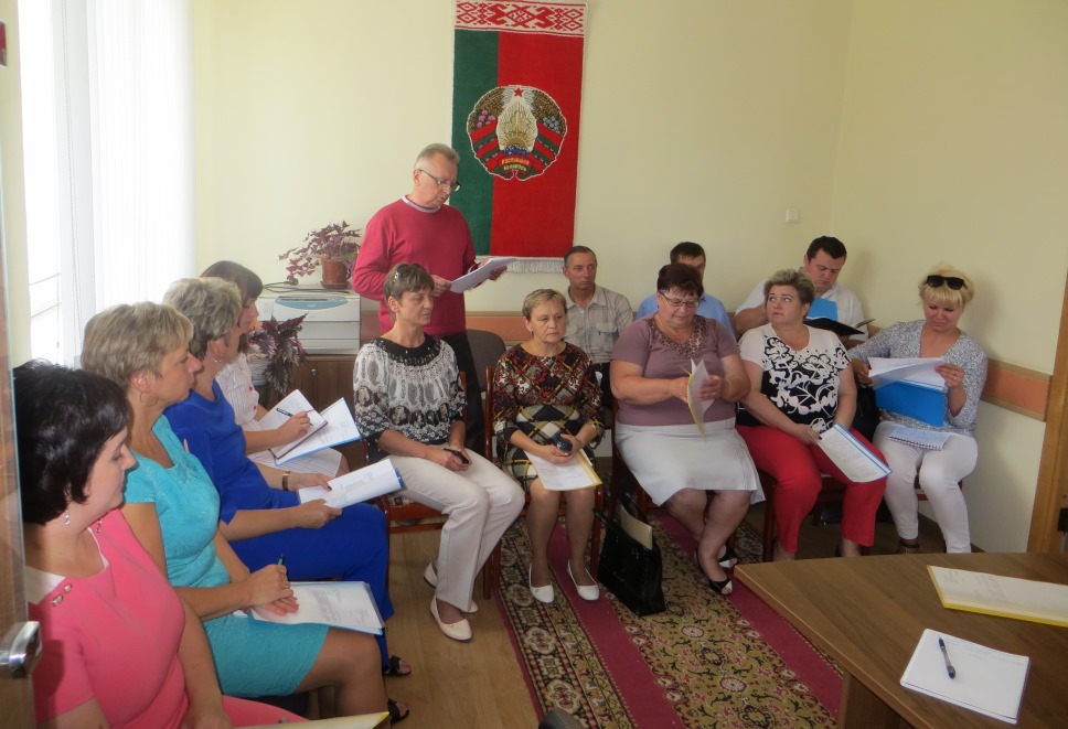 О безопасных условиях труда и здоровье людей говорили на сессии Малоберестовицкого сельского исполнительного комитета