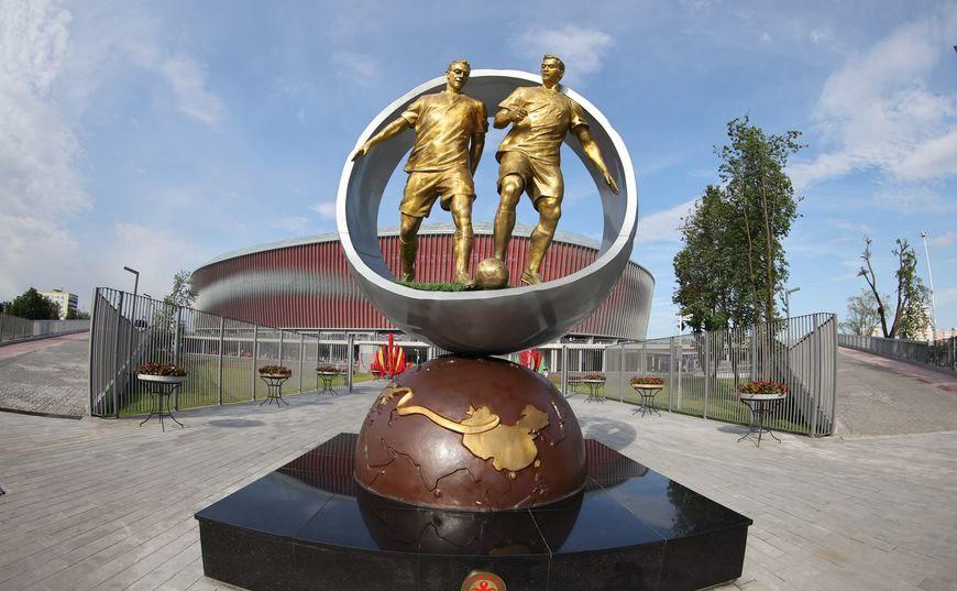 Александр Лукашенко: Национальный футбольный стадион будет символом крепкой белорусско-китайской дружбы