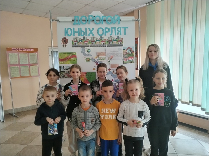 <strong>В лагере «Дружба» Большеберестовицкой СШ проходит смена патриотической направленности «Дорогой юных орлят»</strong>