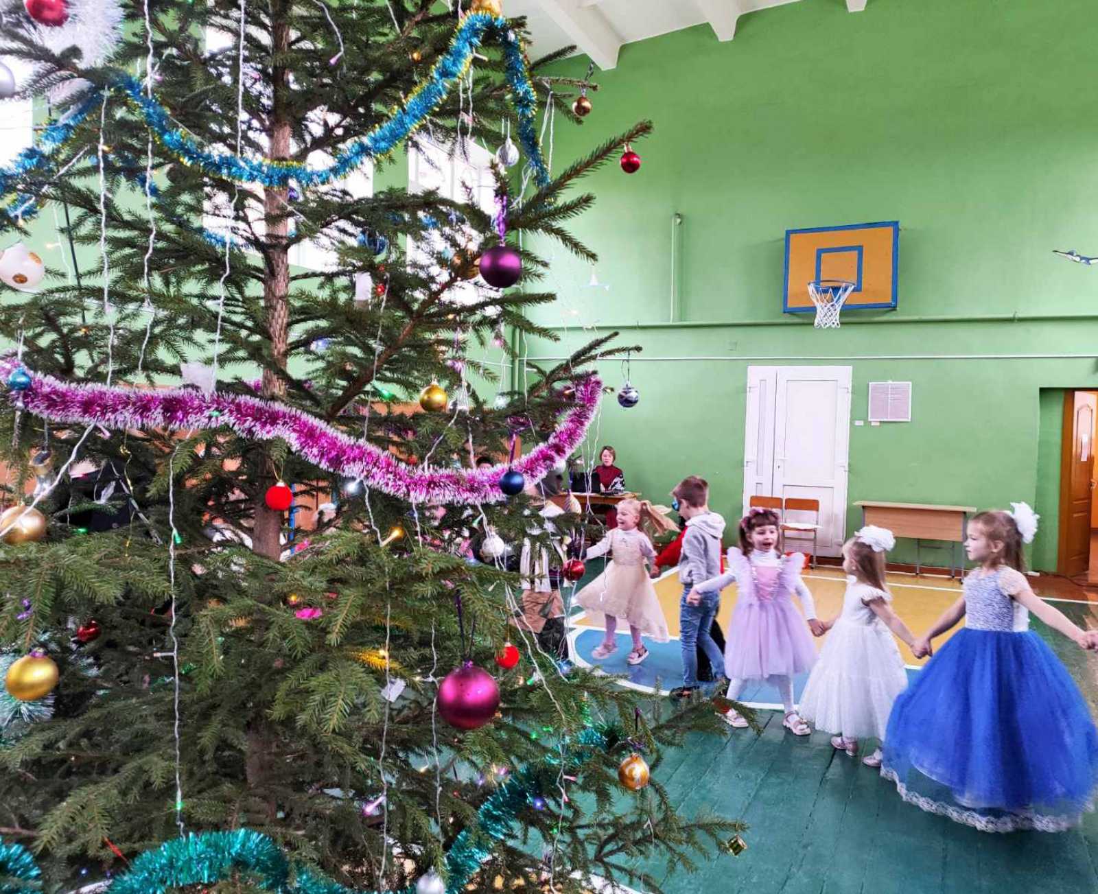 <strong>Последние дни декабря… Совсем близко любимый всеми праздник, когда сбываются мечты и случаются чудеса</strong><strong></strong>