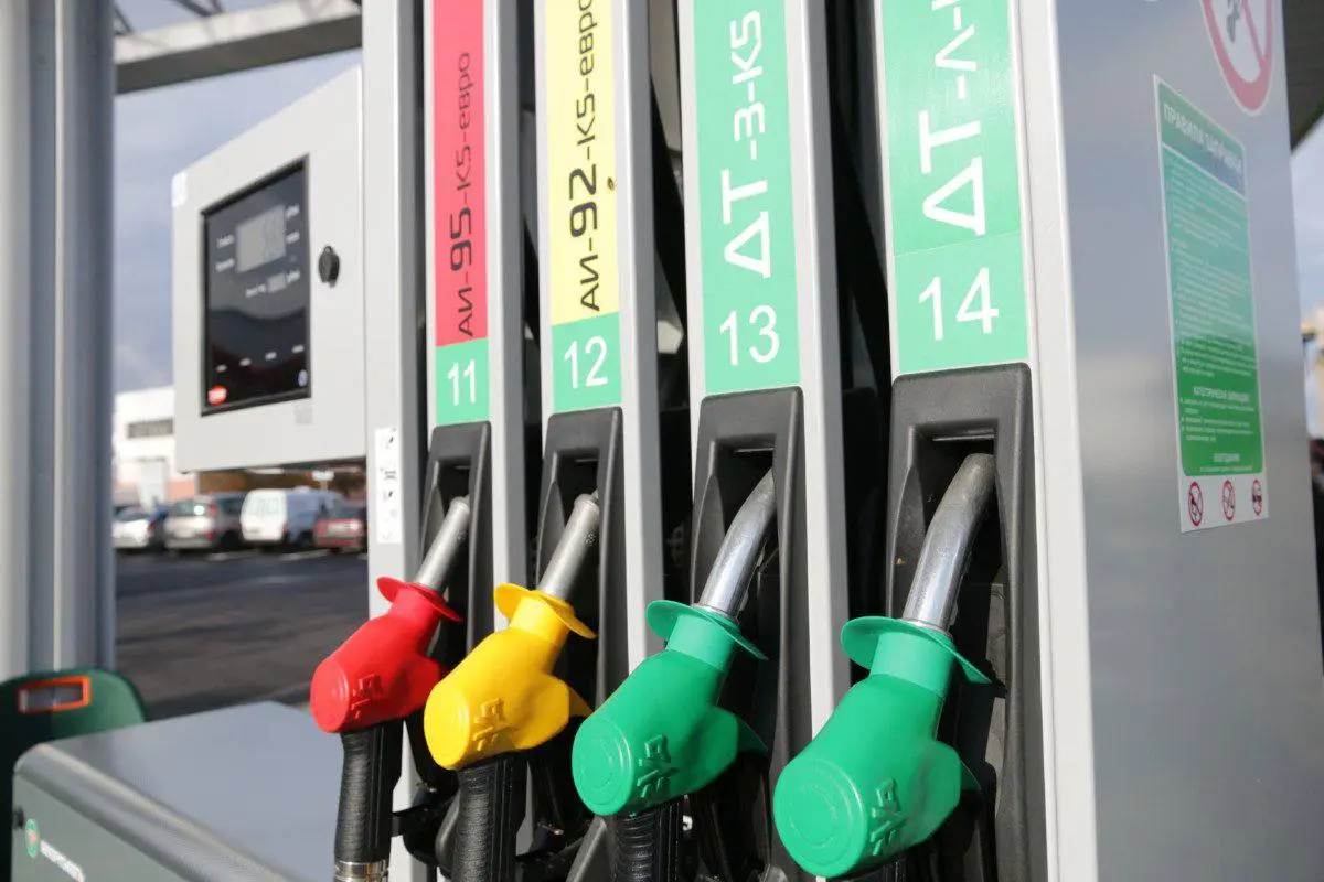 Автомобильное топливо в Беларуси подорожает на 1 копейку