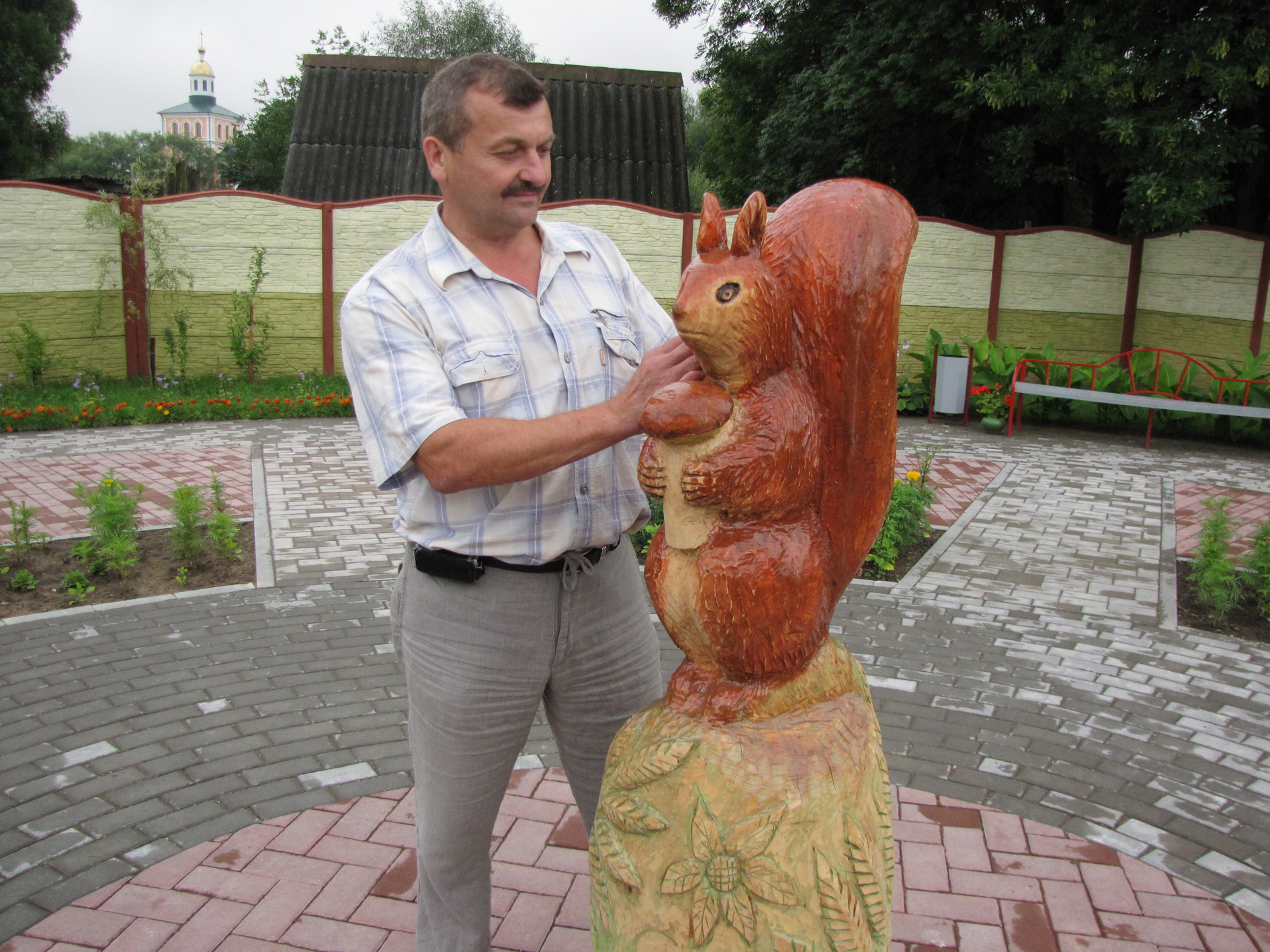 Ёсць у чалавека іскра Божая. Творчасць Аляксандра Ваўчка