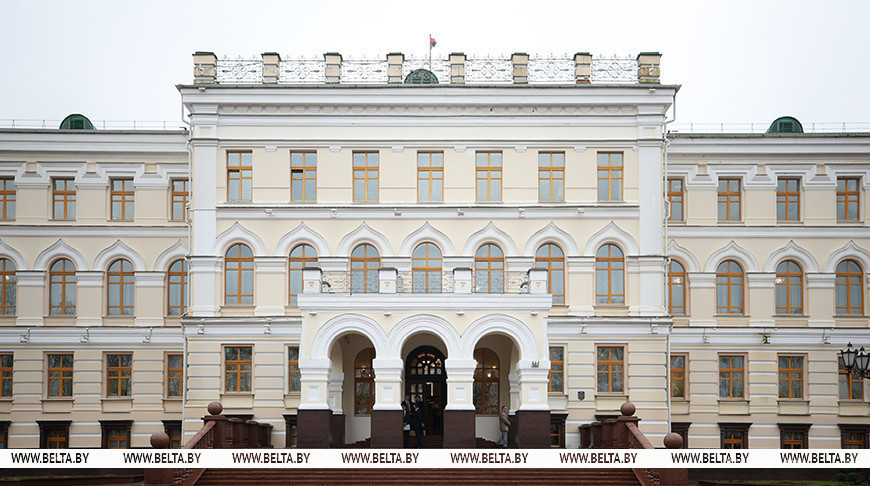 Александр Лукашенко: моя цель, как и раньше, - сохранить деревню. Не будет деревни - не будет государства