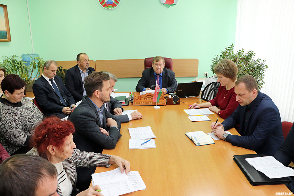 Заседание «круглого стола» по созданию безбарьерной среды прошло в Берестовицком районе