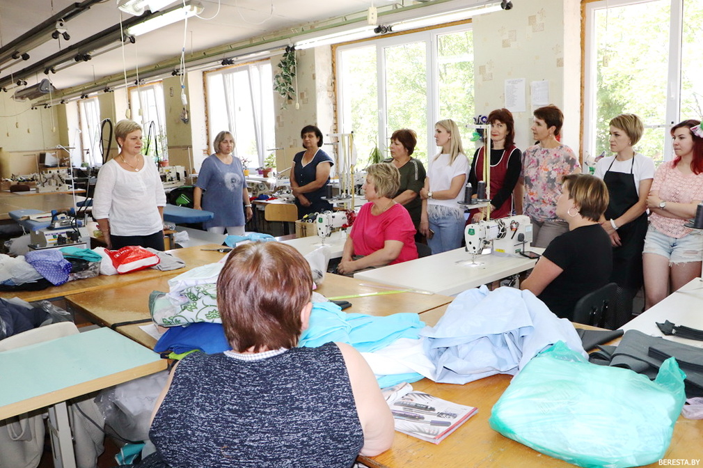 Обсудили актуальные вопросы. Заместитель председателя Берестовицкого райисполкома Алла Замировская провела встречи в трудовых коллективах