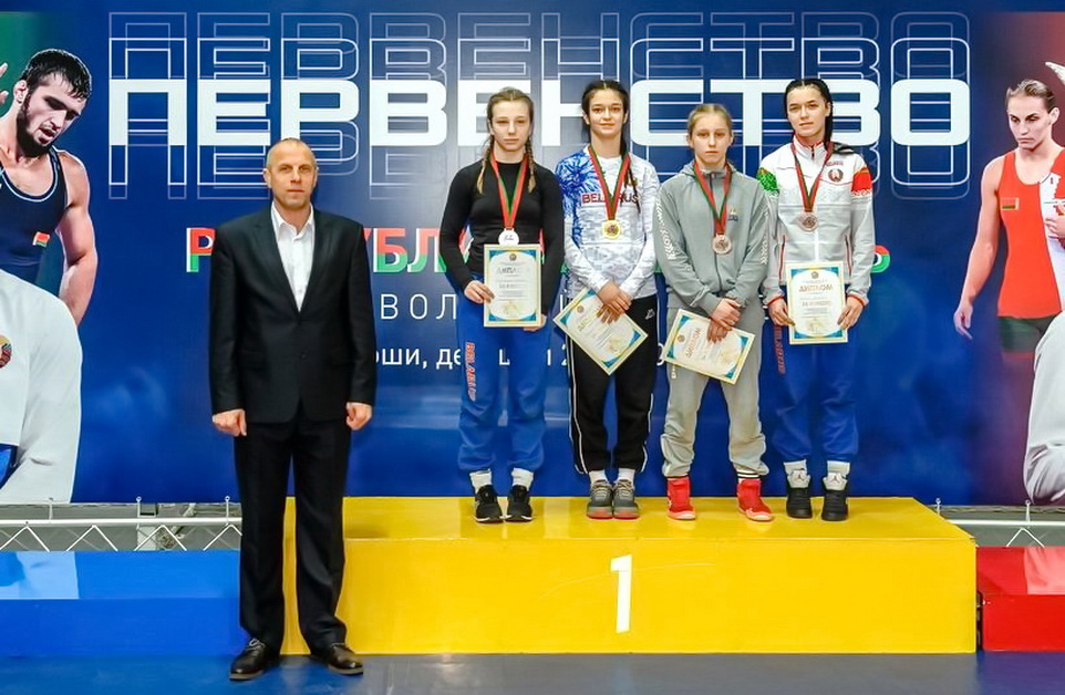 Берестовицкие борцы – в лидерах республиканского первенства в Жлобине