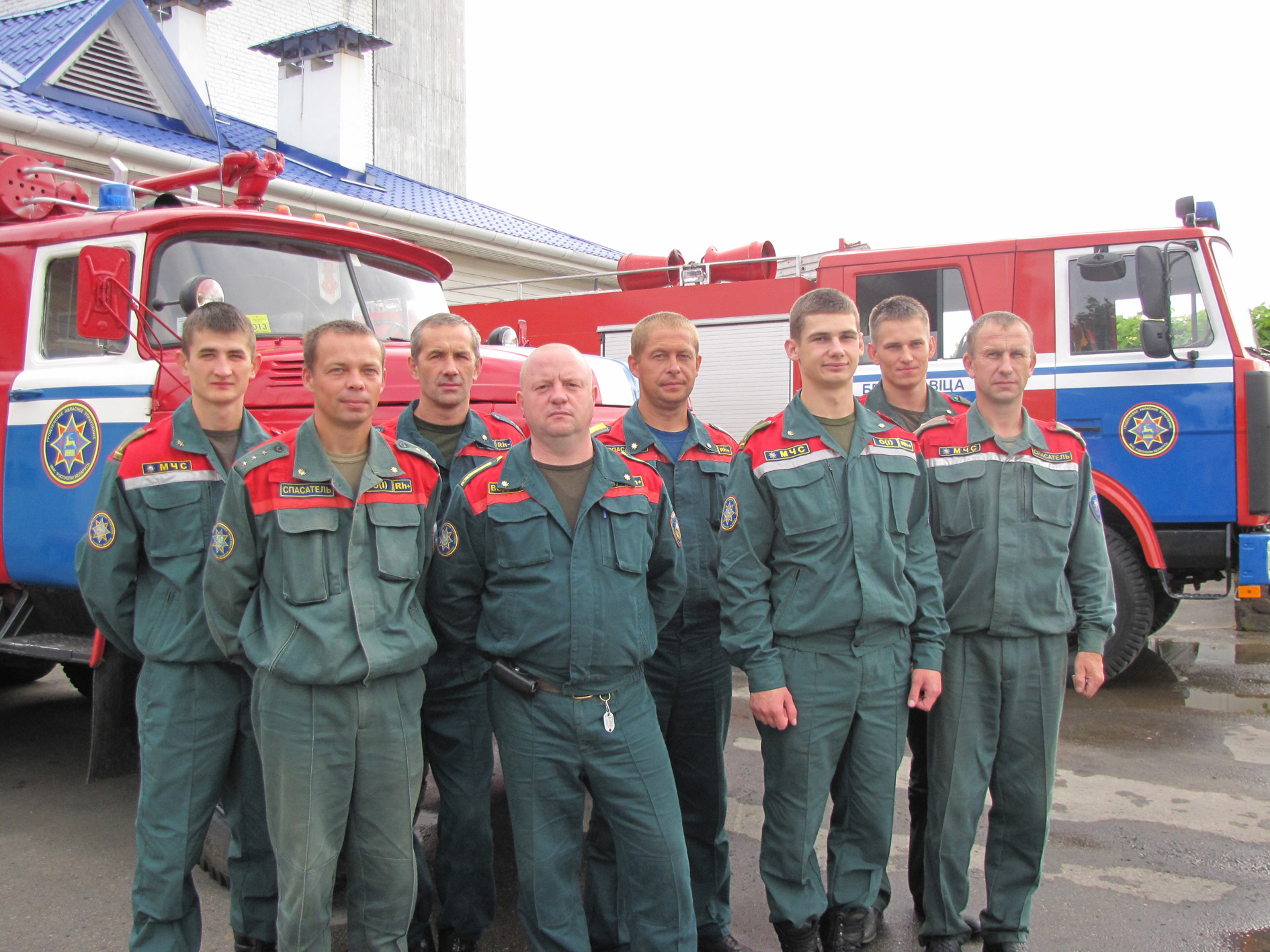 Сухих рукавов, огнеборцы!