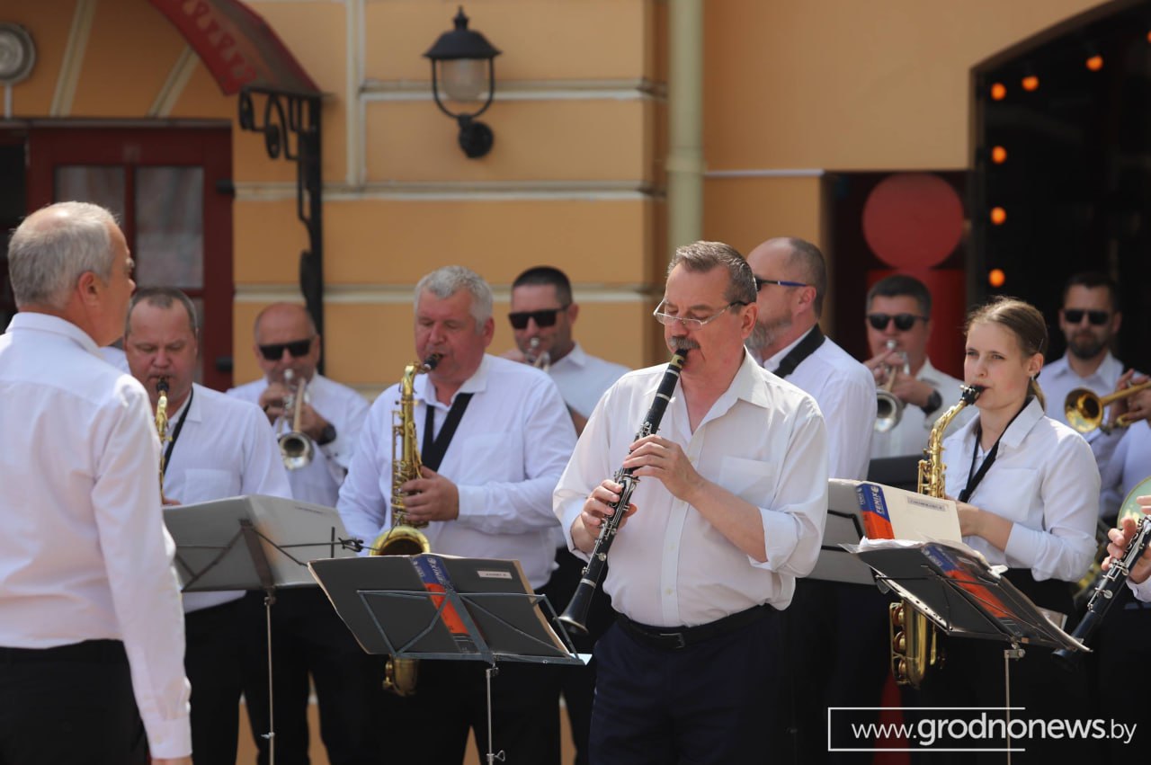 В Гродно проходят праздничные мероприятия, приуроченные ко Дню освобождения города