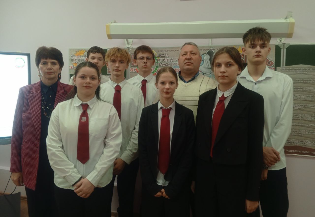 Пользоваться правами и выполнять обязанности. В Конюховской средней школе состоялась встреча в рамках проекта ШАГ