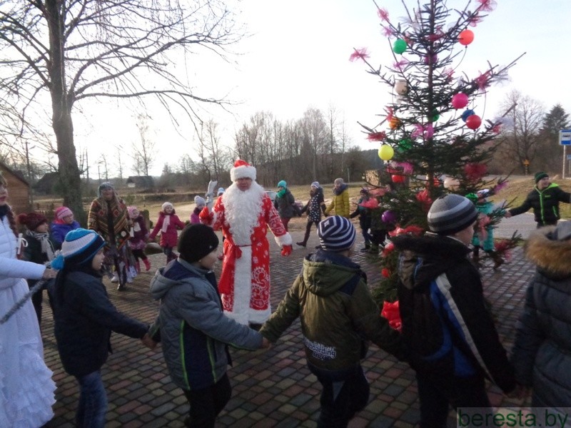 Кваторские школьники совершили экскурсию в агроусадьбу «У Рыся»