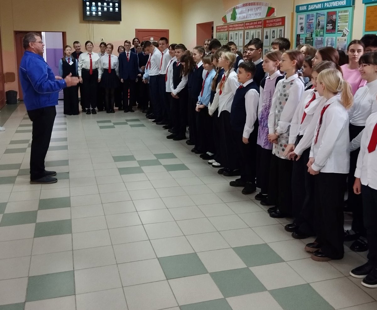 В Олекшицкой средней школе обсудили правила безопасности на водоемах