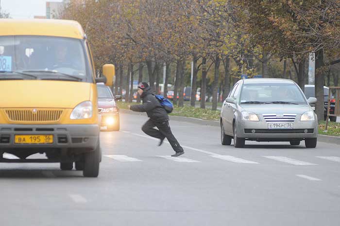 Не спешите, пешеходы!