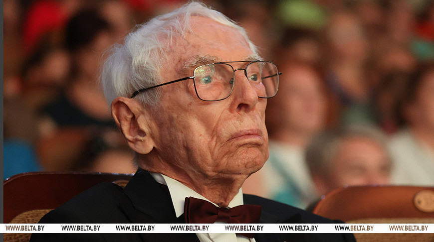 <strong>"Есть только миг между прошлым и будущим…" Легендарный композитор Александр Зацепин отмечает 100-летний юбилей</strong>