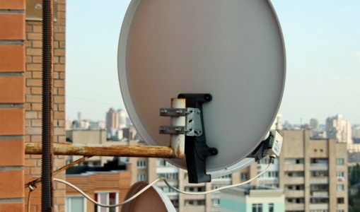 Cамовольная установка антенн на крышах и фасадах многоквартирных жилых домов запрещена