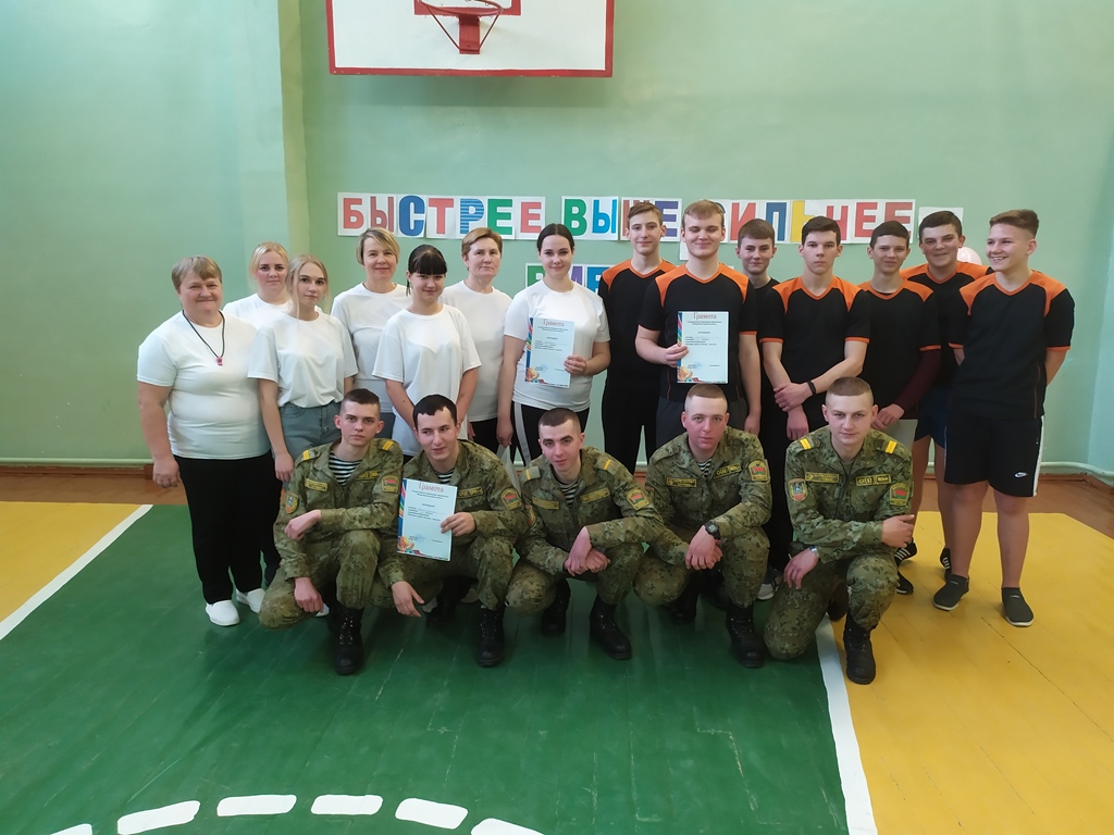 Спортивный праздник  «Быстрее, выше, сильнее - вместе!» состоялся <a>в Макаровской средней школе</a>