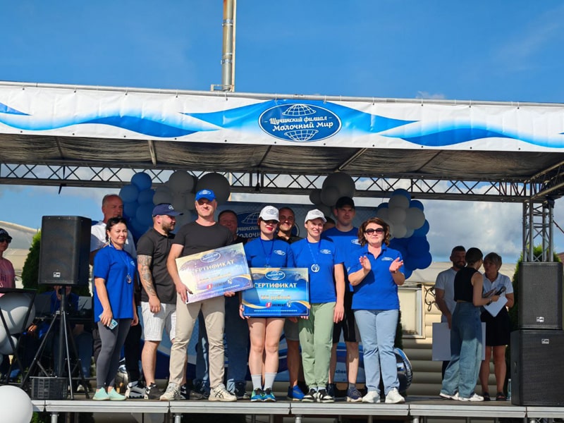 Берестовицкая команда завоевала серебро на летней спартакиаде среди структурных подразделений ОАО «Молочный Мир»