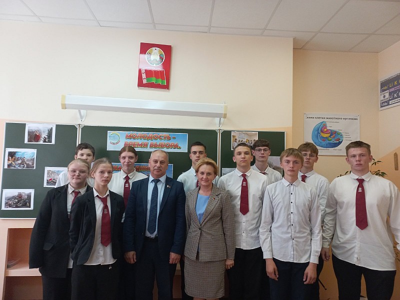 Информационно-образовательный проект "Школа Активного Гражданина" прошел в Конюховской средней школе