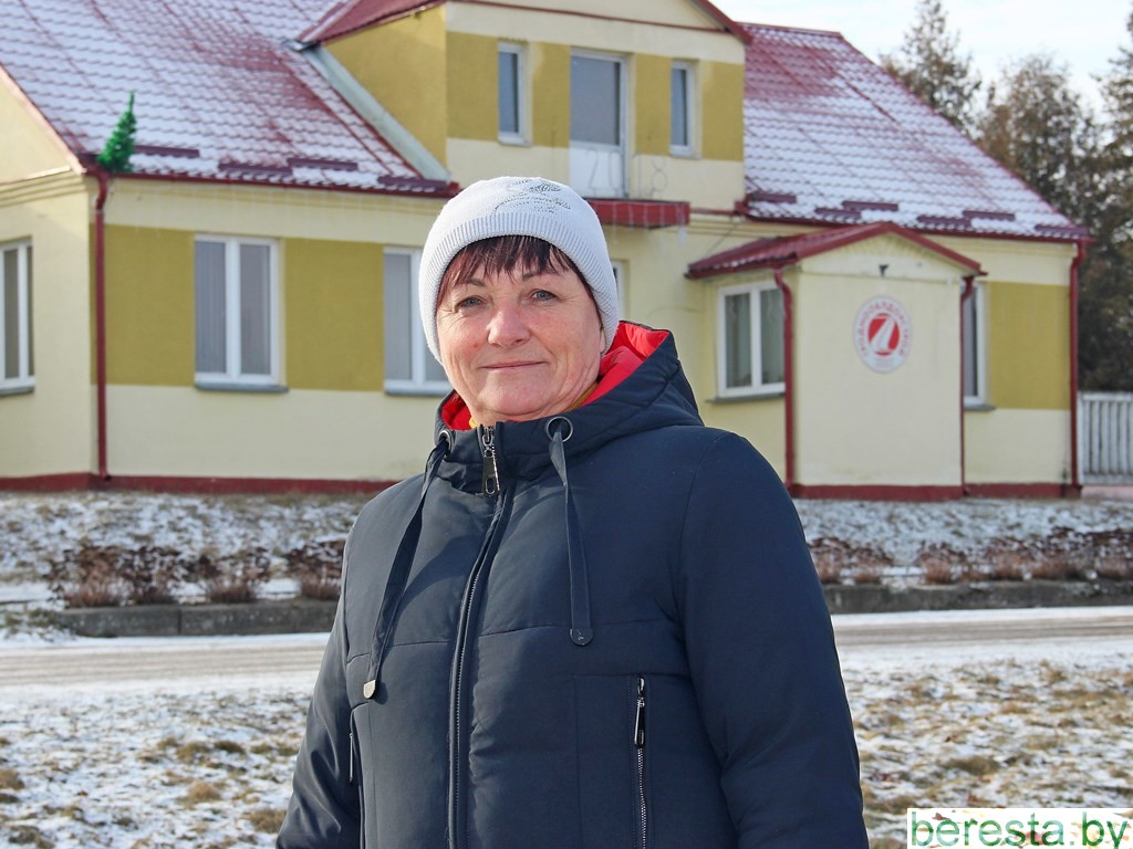 «Это и есть  мое призвание». Более 30 лет отработала в Берестовицком ДРСУ-160 мастер Людмила Гуштын