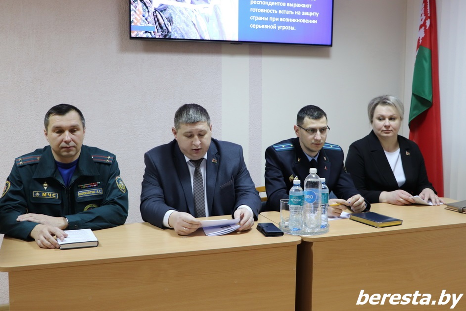 Единый день информирования населения проходит на Берестовитчине