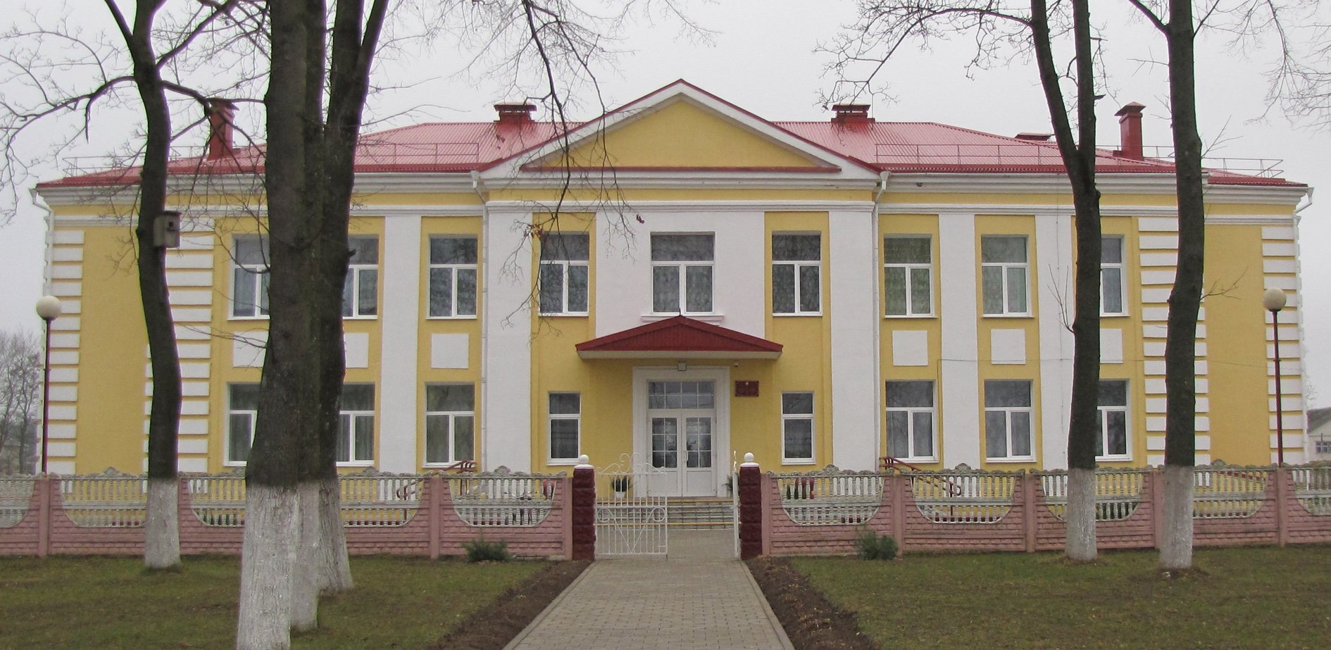 Кватарскай школе - 60!