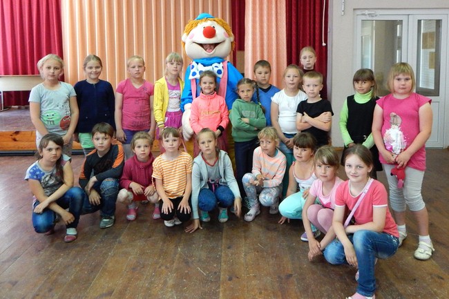 Оздоровительный лагерь с дневным пребыванием детей «Мечта» и лагерь труда и отдыха «Прометей» работают в средней школе аг. Пограничный