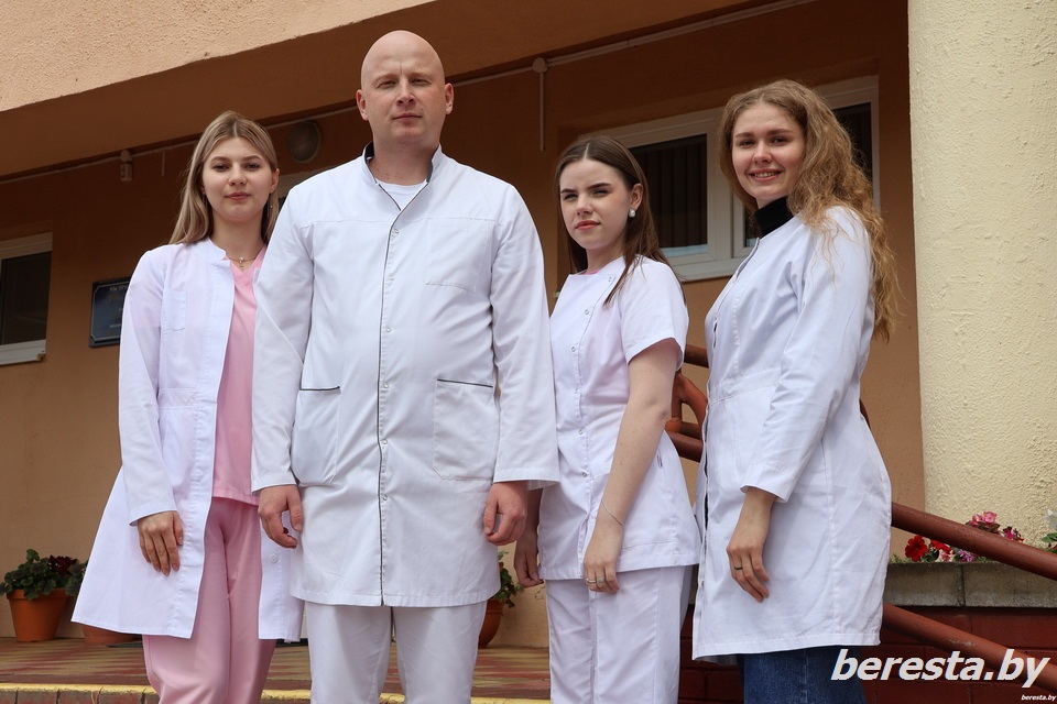 Поздравление Берестовицкого районного исполнительного комитета и Берестовицкого районного Совета депутатов с Днем медицинского работника