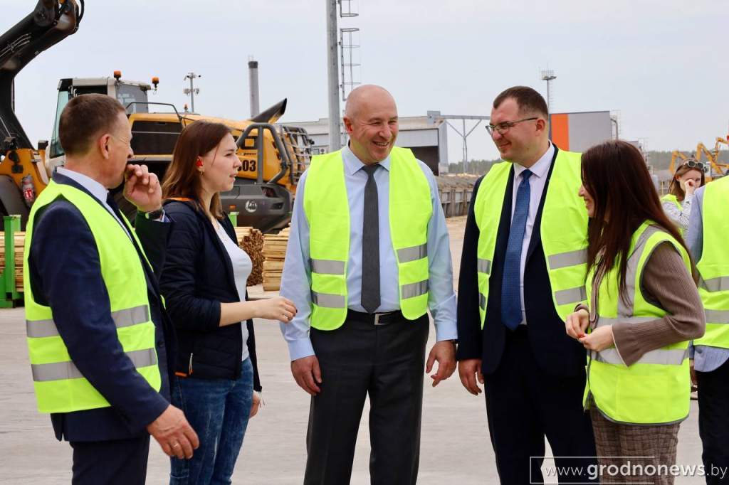 Индустриальный потенциал Свислочского района – в центре внимания председателя облисполкома Юрия Караева