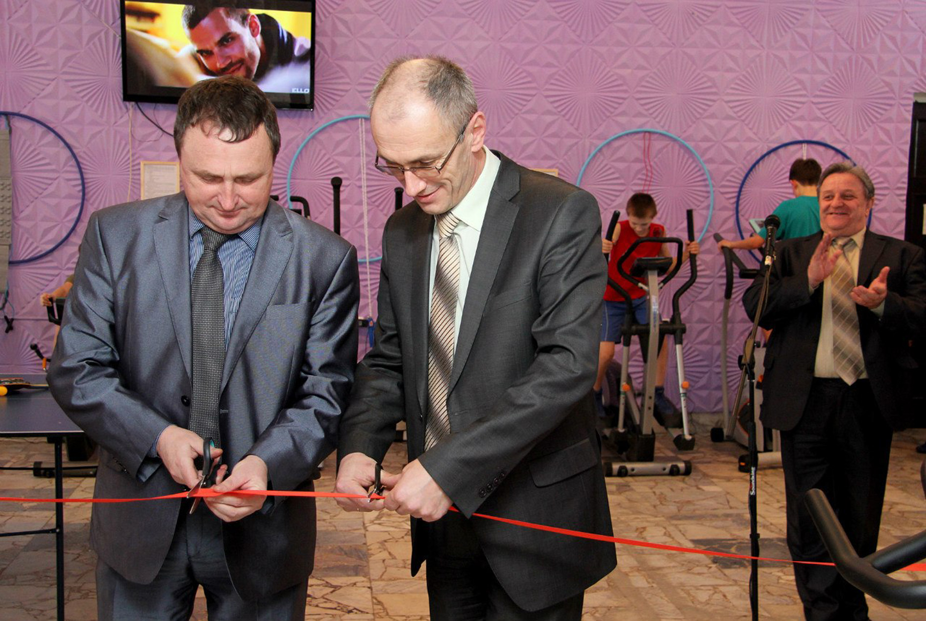 В Берестовице открылся тренажерный зал