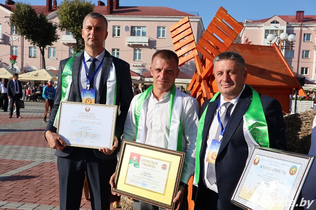 Представители Берестовицкого района получили награды на областном фестивале «Дажынкі-2025»