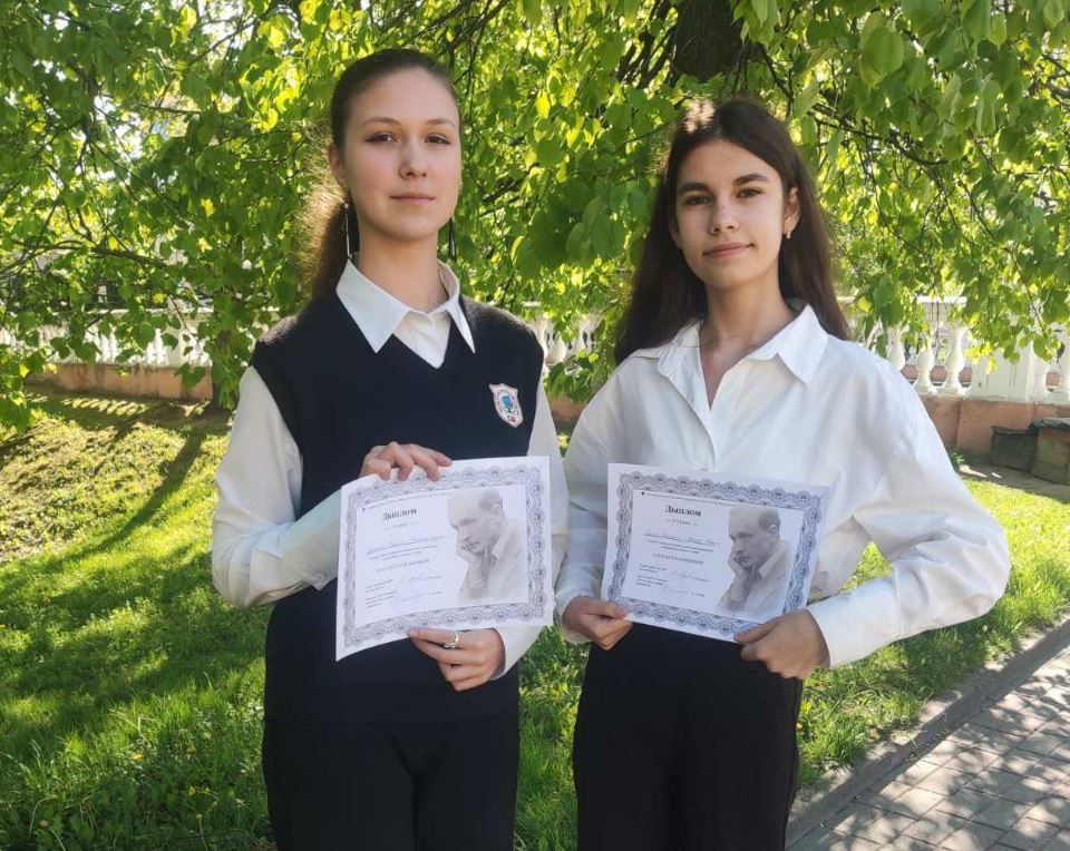 Бераставіцкія школьнікі ўзняліся на “Купалаўскую вышыню”