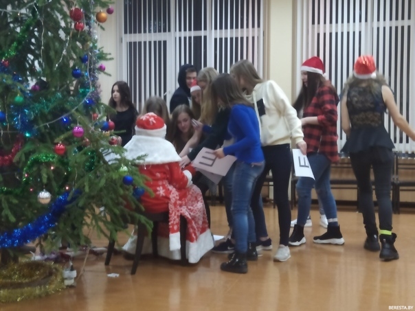 Новогодний вечер в Малоберестовицкой средней школе