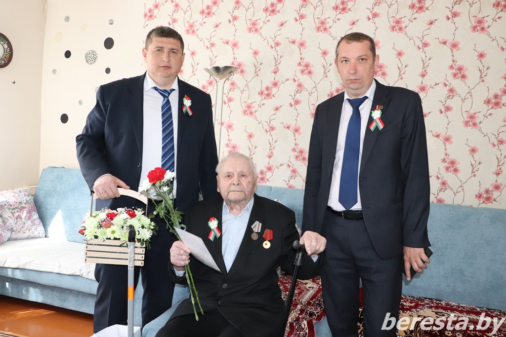 В Берестовицком районе выплачена материальная помощь ко Дню Победы