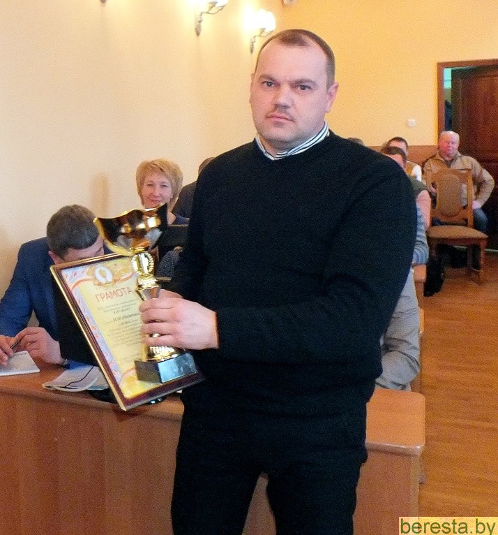 В Берестовицком районе подведены итоги смотра-конкурса на лучшую организацию спортивной и физкультурно-оздоровительной работы среди трудовых коллективов организаций и учреждений образования района